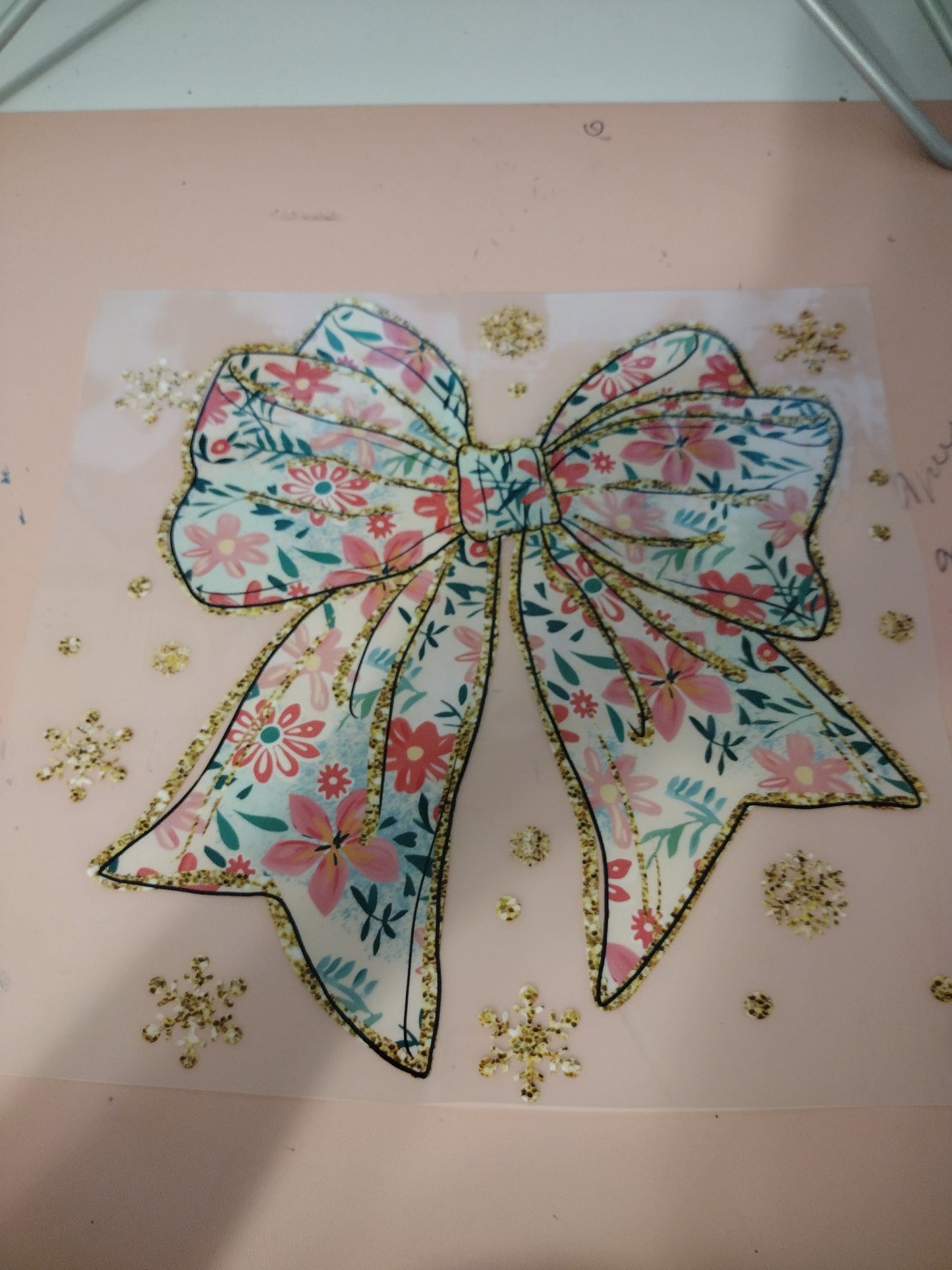 Floral bow
